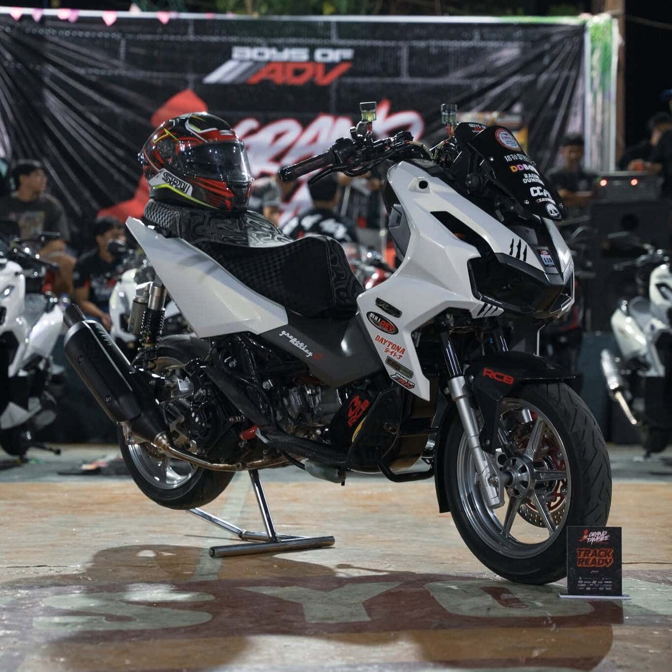 ADV 160 Track Ready Build