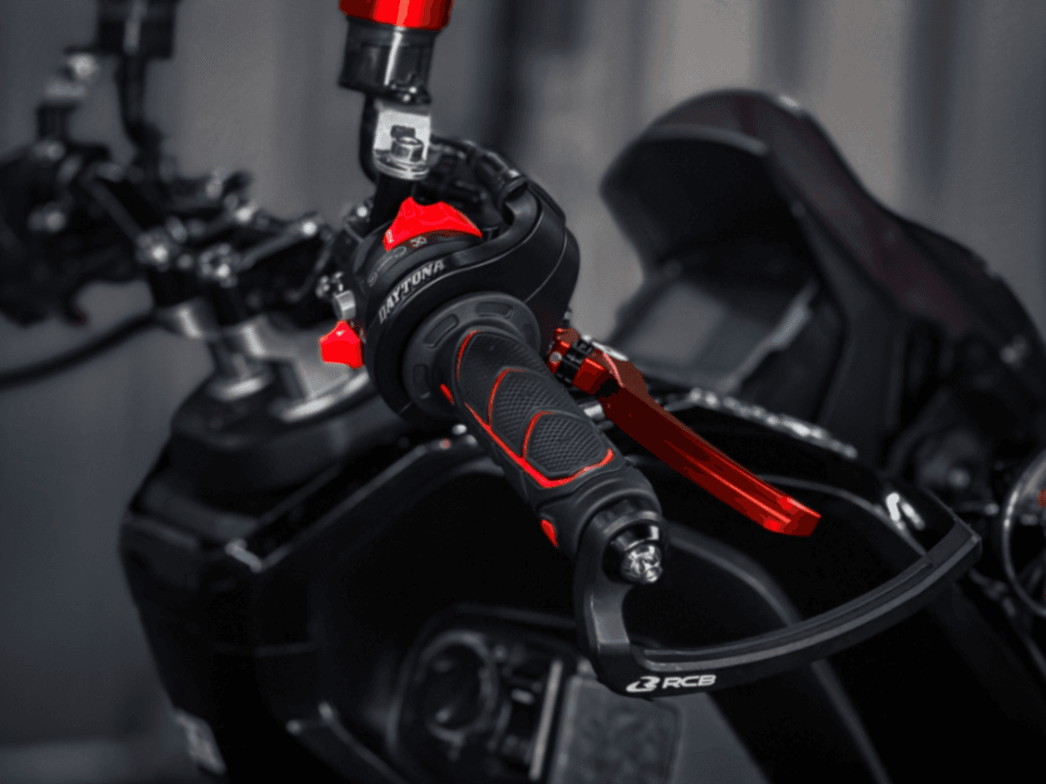 Naked ADV 150