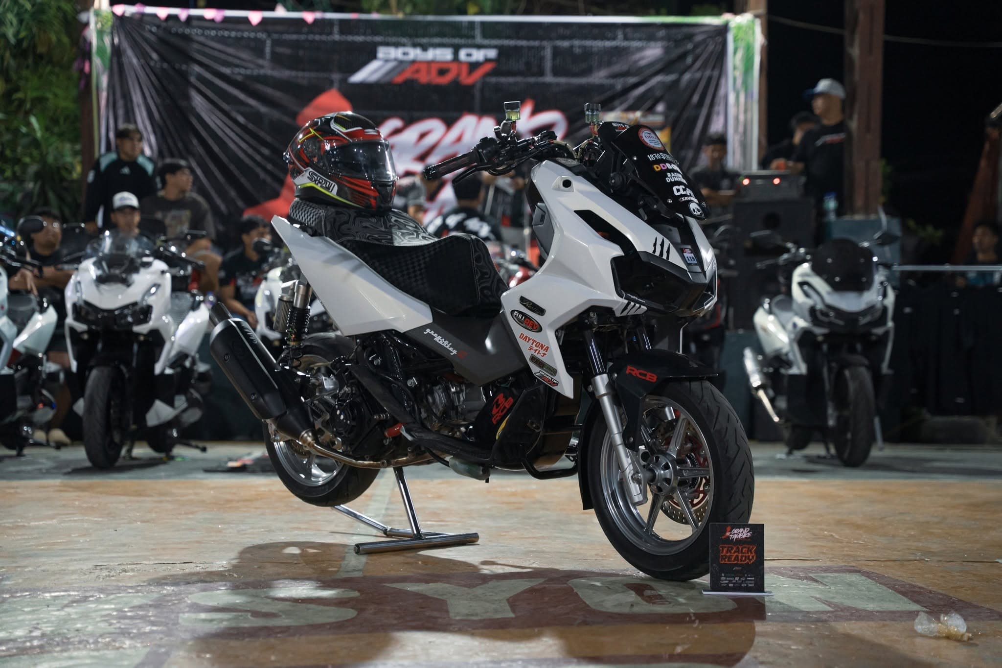 ADV 160 Track Ready Build
